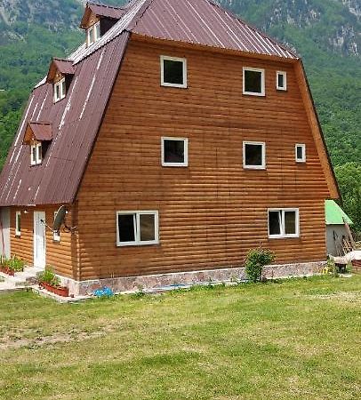 Bujtina Zemra Tradites Тет Екстериор снимка