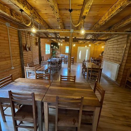 Bujtina Zemra Tradites Тет Екстериор снимка